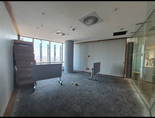 423M² OFFICE TO LET IN SANDTON CENTRAL